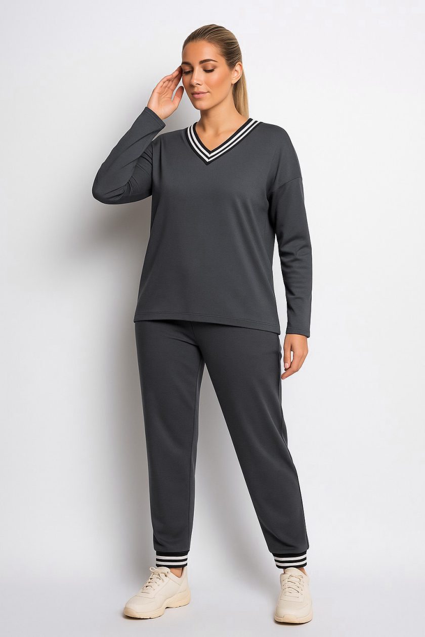 Γυναικείο Σετ φόρμες σε Γκρι χρώμα V λεπτομέρειες σε βισκοζ λικρα Plus Size