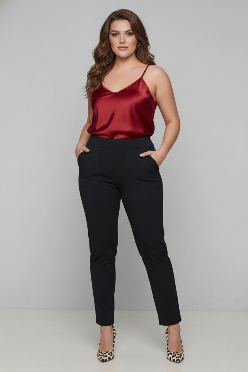 Γυναικείο Παντελόνι σε Υφή Βουτυρένιο Μαύρο Με Λάστιχο Πίσω Plus size