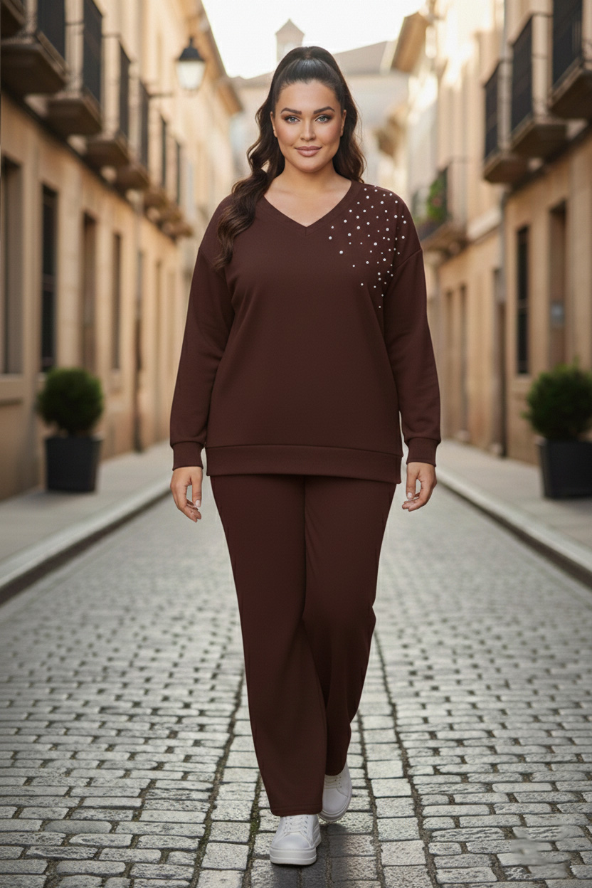 Γυναικείο Σετ φόρμα σε Καφέ oversize Με Χάντρες Βουτυρένια υφή Plus Size