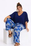 Γυναικείο Flowy Elegance Set Σε Άνετη Γραμμή με Tropical Μοτίβα Plus Size