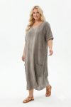 Maxi Φόρεμα από Πετροπλυμένο Λινό & Viscose με Πλαϊνές Τσέπες – Greige/Neutral Grey Plus Size